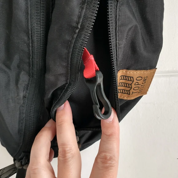 Topo Designs Black Belt Bag - Picture 4 of 7